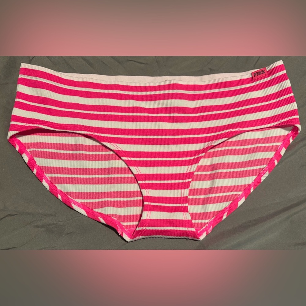 NWT VS PINK Seamless Hipster Panty